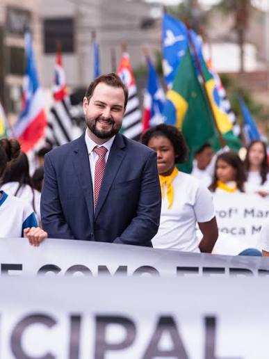 Bruno Santos participando de atividade pública
